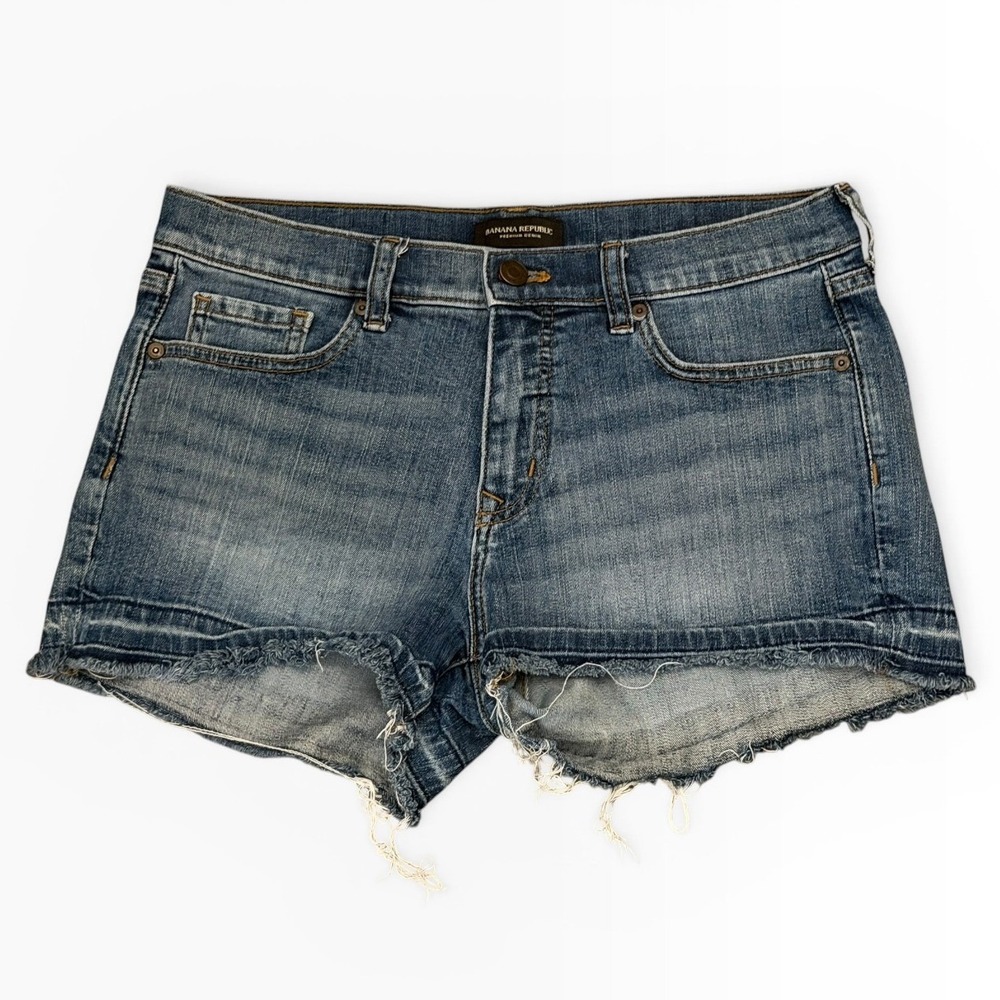Banana Republic Premium Denim Cut Off Jean Shorts Medium Wash Blue Frayed Size 4